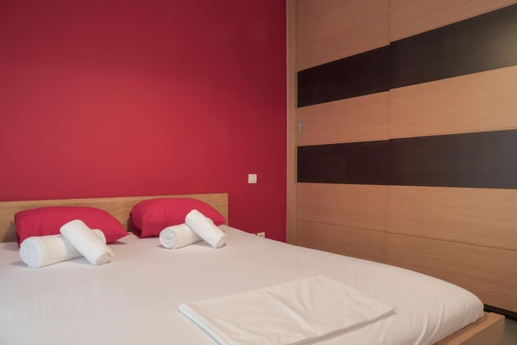 5 Min From Papageorgiou Free Indoor Parking Apartment Tesalonika Bagian luar foto