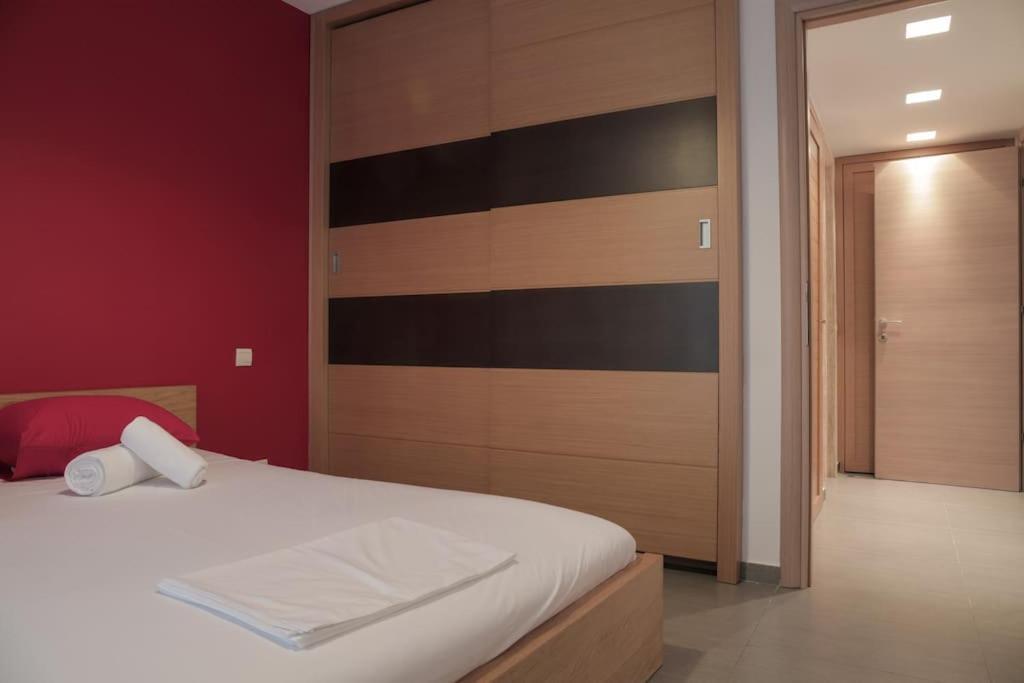 5 Min From Papageorgiou Free Indoor Parking Apartment Tesalonika Bagian luar foto